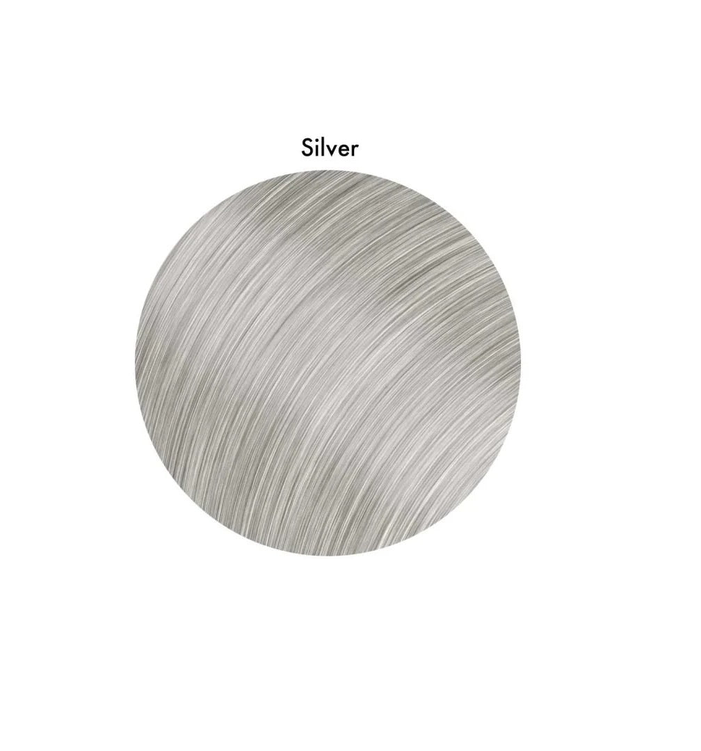 Șuviță de păr drept, în nuanța Silver – gri deschis metalizat cu reflexe reci și finețe lucioasă