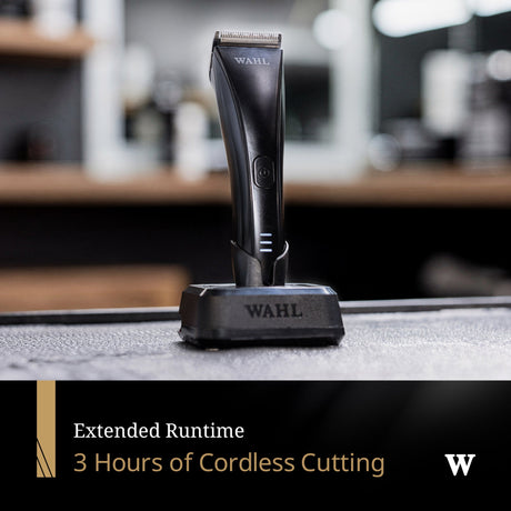 Wahl ChromStyle Negru PRO – Mașină de Tuns Profesională cu Motor Controlat Digital și Lamă de Înaltă Precizie