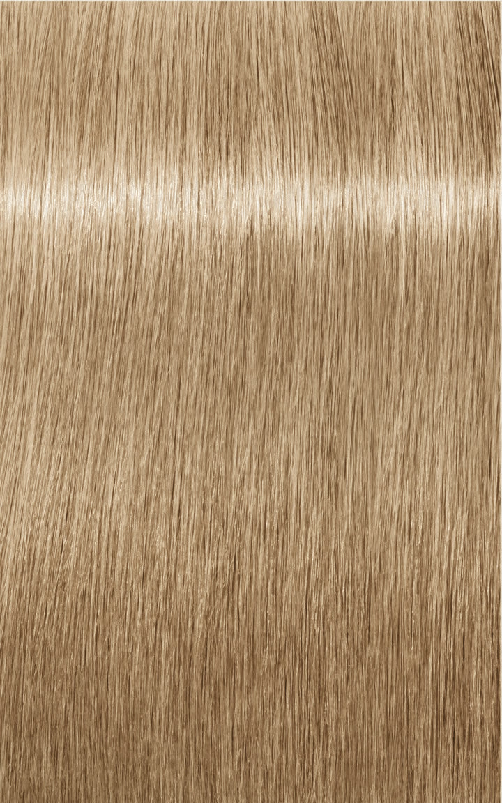 Vopsea De Păr Permanentă Cu Amoniac Pentru Nuanțare Și Acoperire Păr Alb Schwarzkopf Professional BlondMe Bleach & Tone, Lift Blend, Pastel Toning 60ml